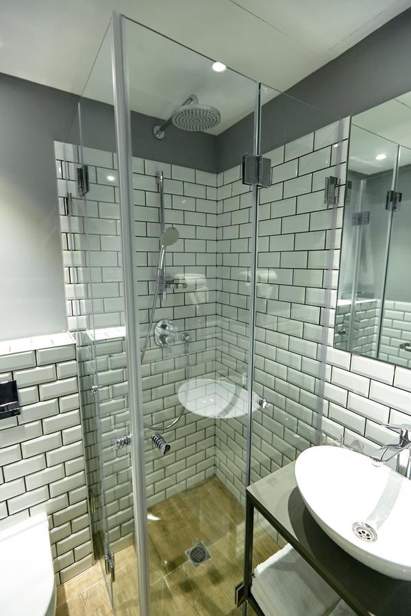 City Port Hotel Hajfa Zewnętrze zdjęcie